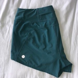 Lululemon special edition run time shorts